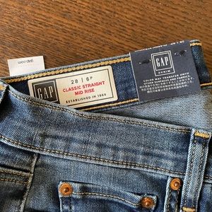 Brand New Gap Classic straight Midrise Jeans